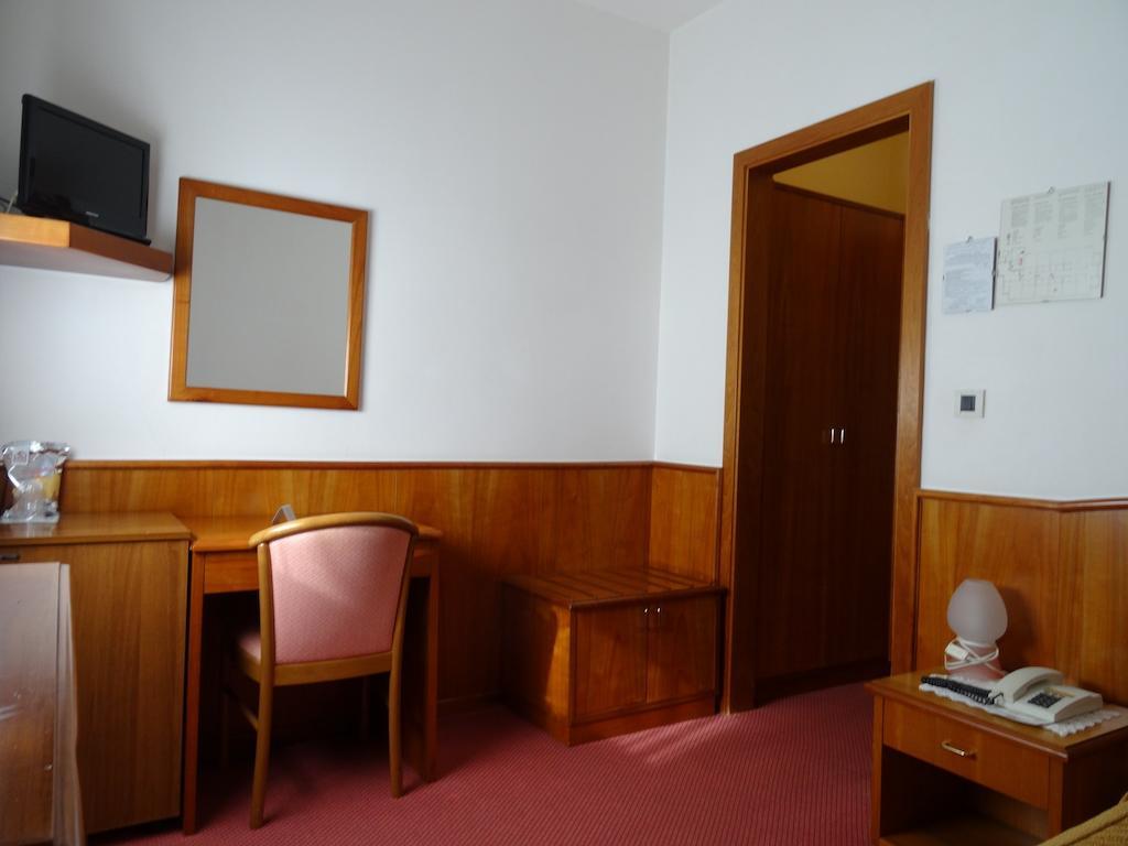 Hotel Roma Cividale del Friuli Chambre photo